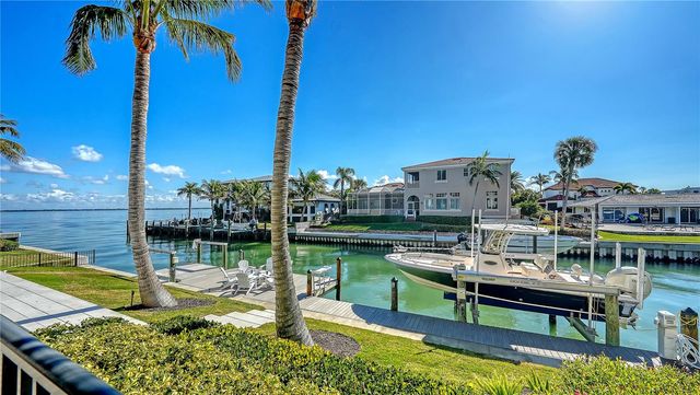 590 BIRDIE LANE, Longboat Key, FL 34228