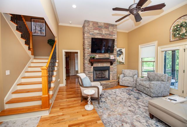 512 Wicked Stick Court, Inman, SC 29349