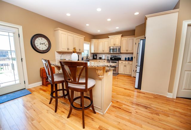 512 Wicked Stick Court, Inman, SC 29349