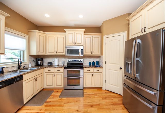 512 Wicked Stick Court, Inman, SC 29349