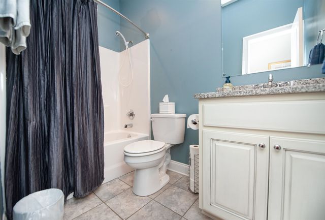 512 Wicked Stick Court, Inman, SC 29349