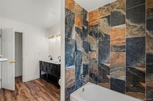 1800 S Mobile Street, Aurora, CO 80017