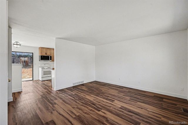 1800 S Mobile Street, Aurora, CO 80017