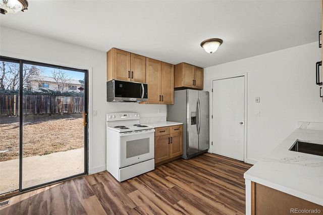 1800 S Mobile Street, Aurora, CO 80017