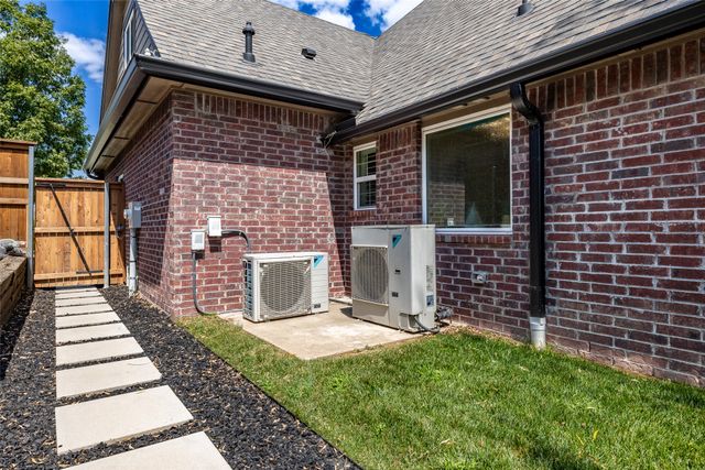 3218 E 146th Street S, Bixby, OK 74008