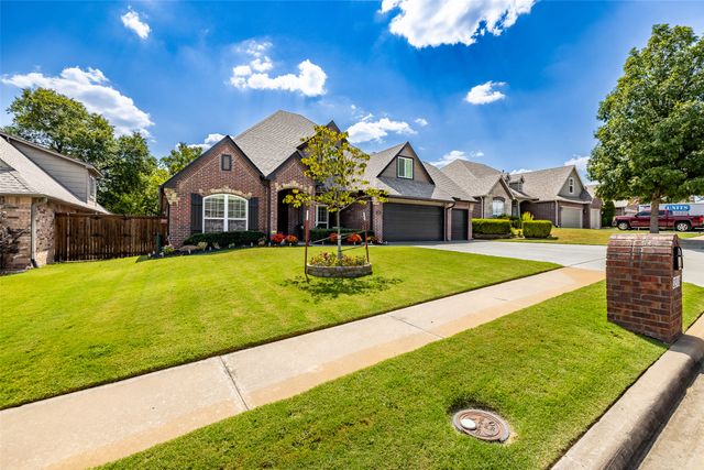 3218 E 146th Street S, Bixby, OK 74008