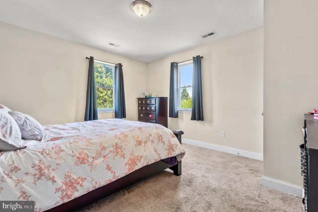 3010 HOWARD PARK AVE, Baltimore, MD 21207