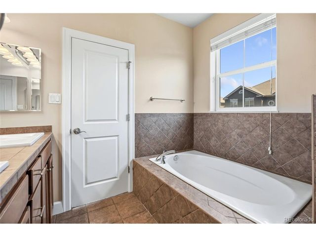 5448 DTC Pkwy, Greenwood Village, CO 80111