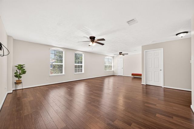 23618 Plantation Pines Lane, Tomball, TX 77375