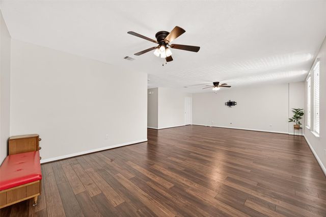 23618 Plantation Pines Lane, Tomball, TX 77375