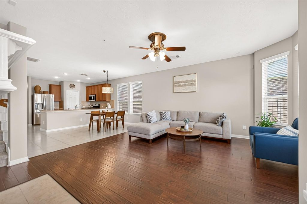 23618 Plantation Pines Lane, Tomball, TX 77375