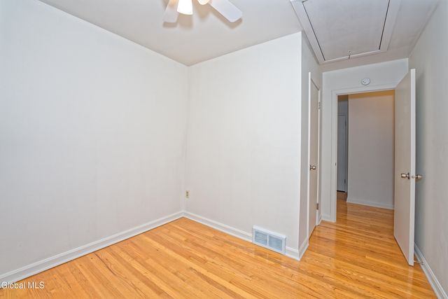 34 Commodore Street, Colonie, NY 12205