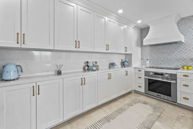 2295 S Ocean Boulevard 425, Palm Beach, FL 33480