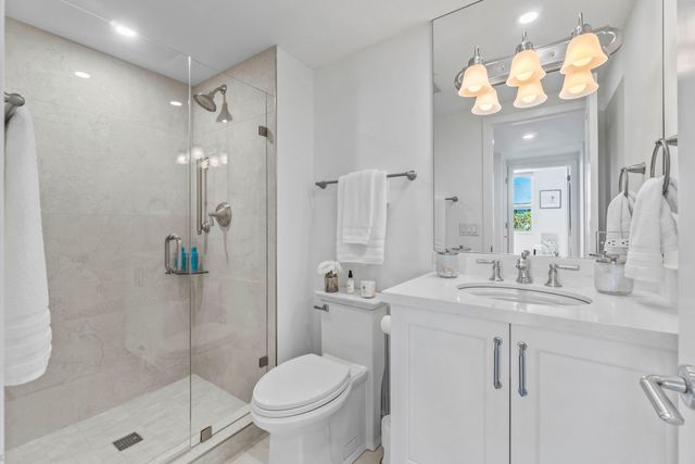 2295 S Ocean Boulevard 425, Palm Beach, FL 33480