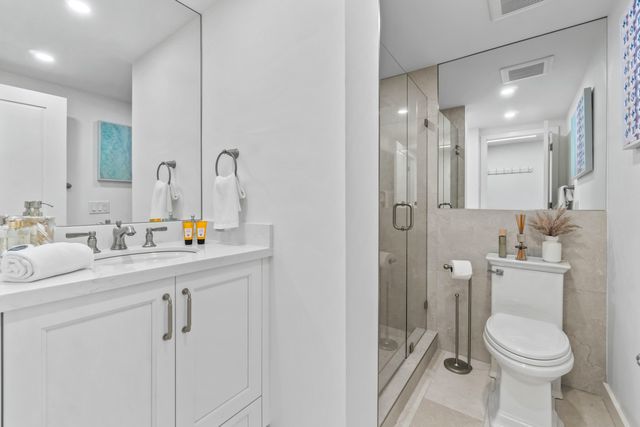 2295 S Ocean Boulevard 425, Palm Beach, FL 33480