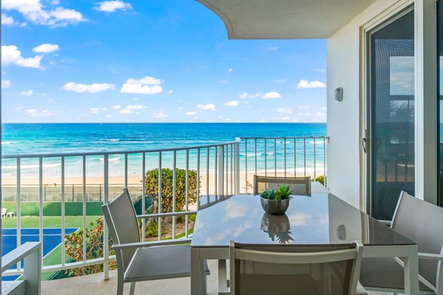 2295 S Ocean Boulevard 425, Palm Beach, FL 33480