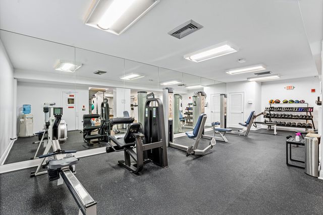 2295 S Ocean Boulevard 425, Palm Beach, FL 33480