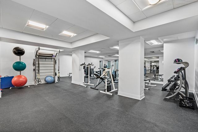 2295 S Ocean Boulevard 425, Palm Beach, FL 33480