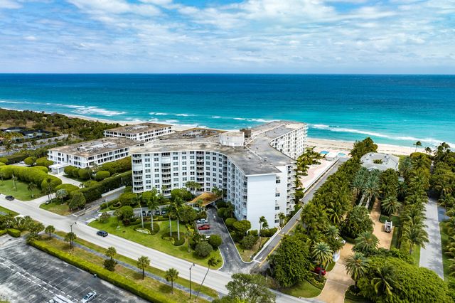 2295 S Ocean Boulevard 425, Palm Beach, FL 33480