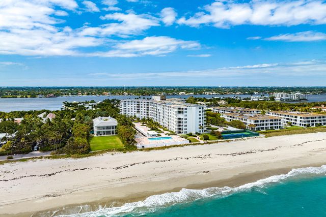 2295 S Ocean Boulevard 425, Palm Beach, FL 33480