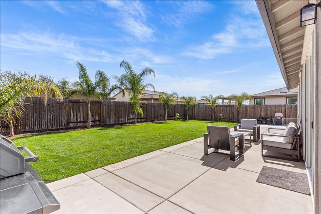 4155 Affirmed Dr, Olivehurst, CA 95961