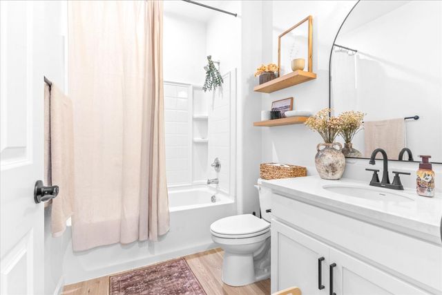 4155 Affirmed Dr, Olivehurst, CA 95961