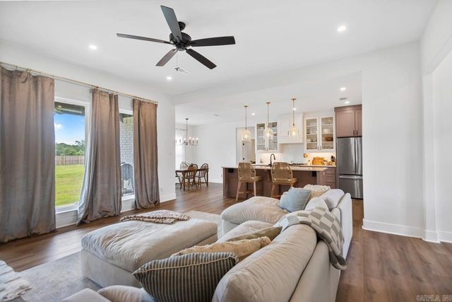 1001 Cambri Lane, Hensley, AR 72065