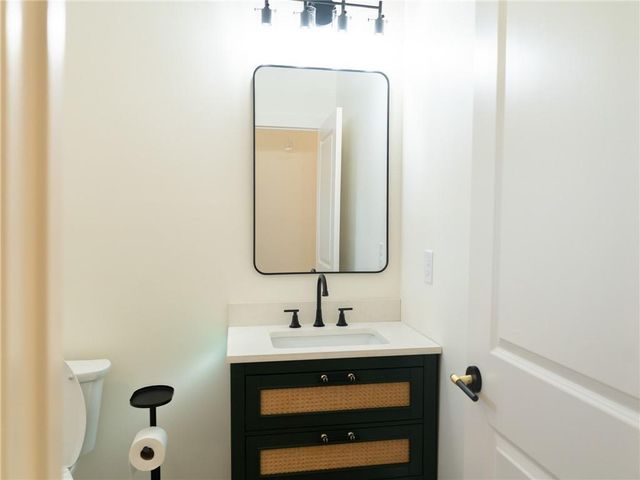 6138 Green Acres SW Drive, Covington, GA 30014