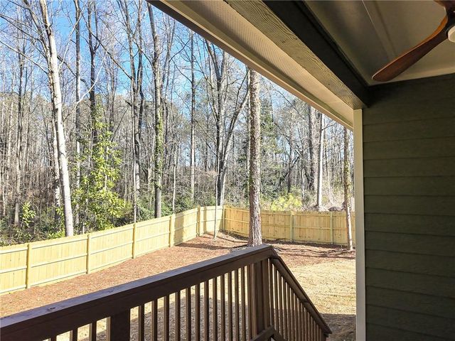 6138 Green Acres SW Drive, Covington, GA 30014