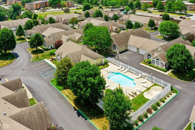 7335 Chapel Villas Lane B, Indianapolis, IN 46214