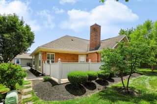 7335 Chapel Villas Lane B, Indianapolis, IN 46214