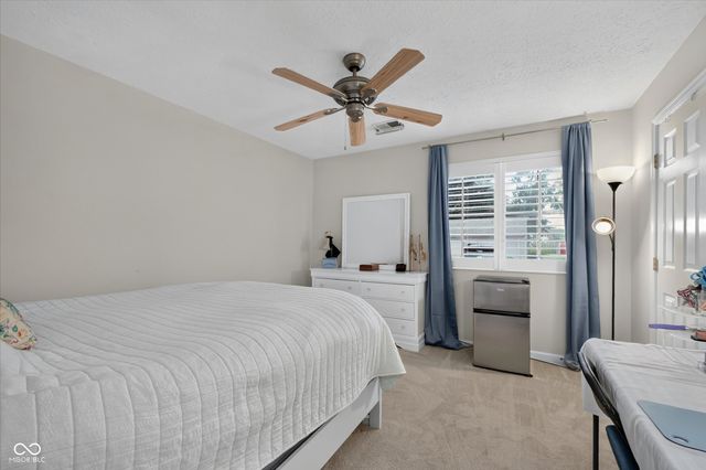 962 Lenox Lane 101, Carmel, IN 46032