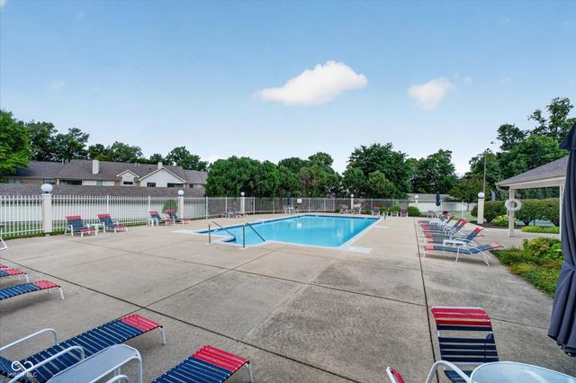 962 Lenox Lane 101, Carmel, IN 46032