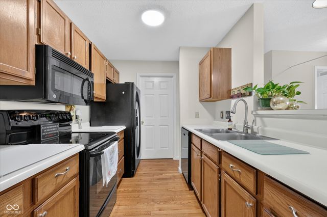 962 Lenox Lane 101, Carmel, IN 46032