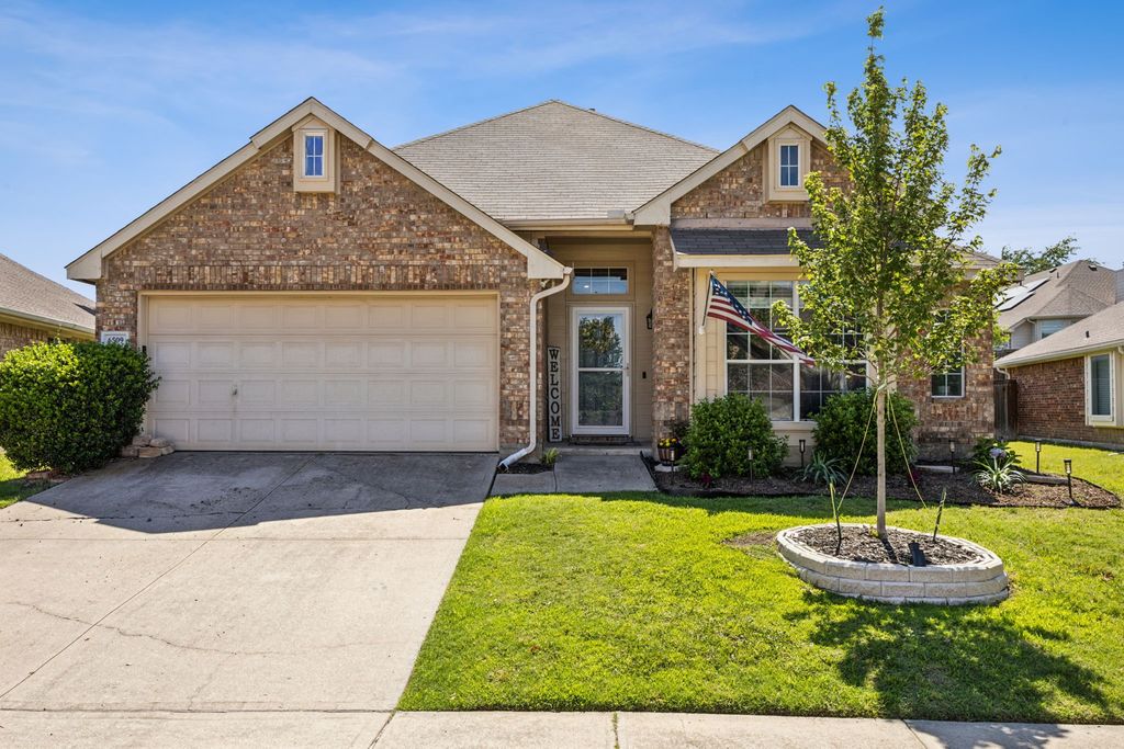 6509 Lake Forest Lane, Sachse, TX 75048