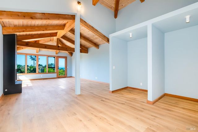 45460 Indian Shoals Rd, Mendocino, CA 95460