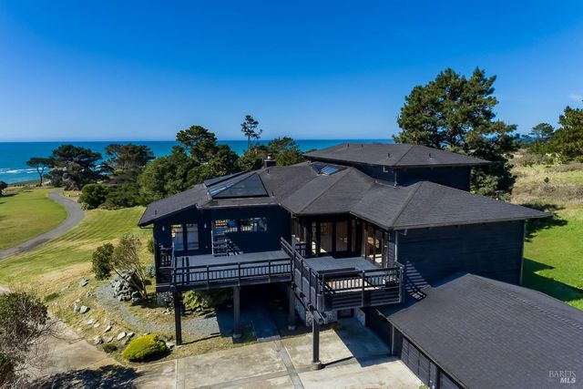 45460 Indian Shoals Rd, Mendocino, CA 95460