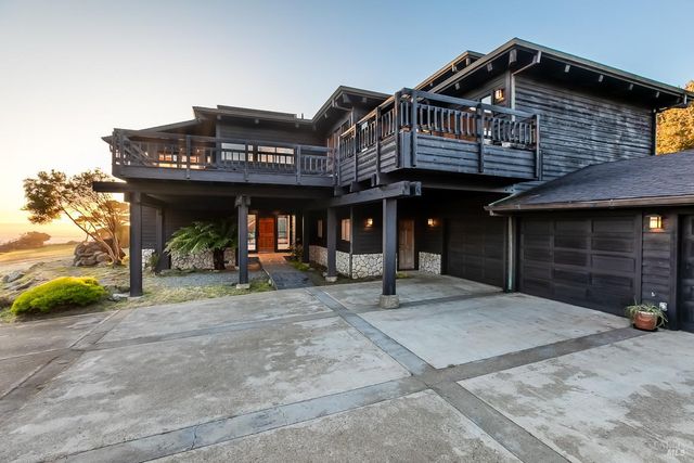 45460 Indian Shoals Rd, Mendocino, CA 95460