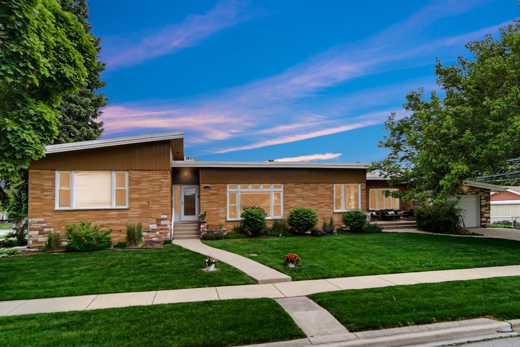 9157 S Avers Avenue, Evergreen Park, IL 60805 — photo 2