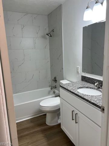 32 W Southampton AVE, Hampton, VA 23669