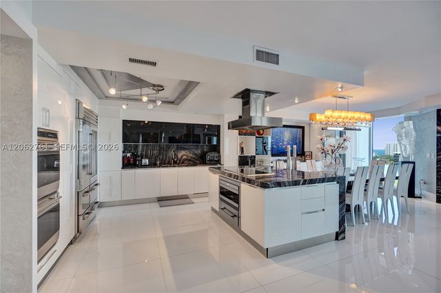 3201 NE 183rd St 2403, Aventura, FL 33160