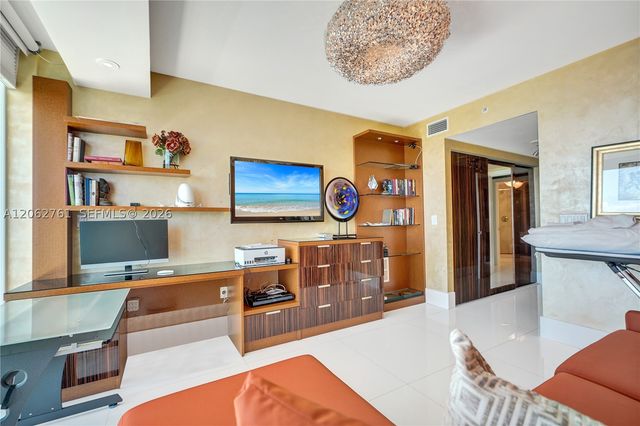 3201 NE 183rd St 2403, Aventura, FL 33160