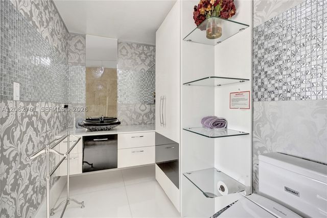 3201 NE 183rd St 2403, Aventura, FL 33160