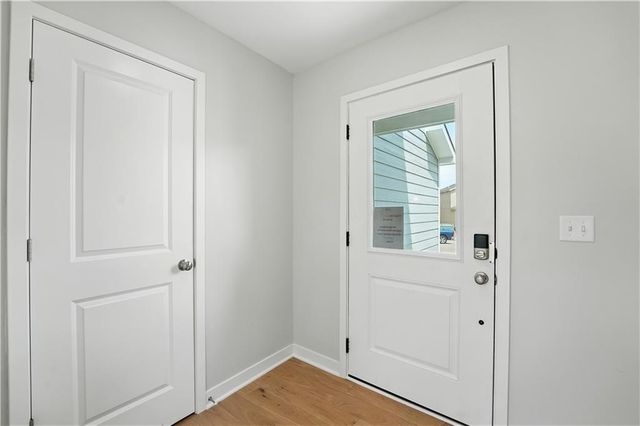 808 Glenn Circle, Raymore, MO 64083