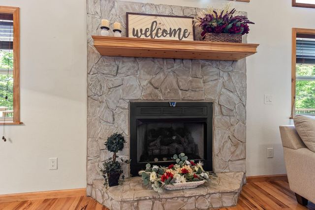 50 Laurel Oak Lane, Murphy, NC 28906