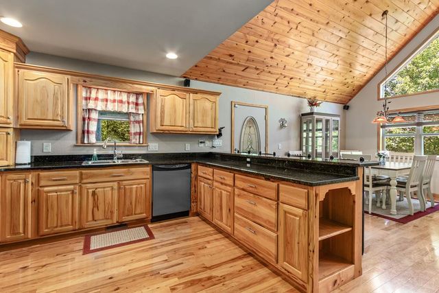 50 Laurel Oak Lane, Murphy, NC 28906