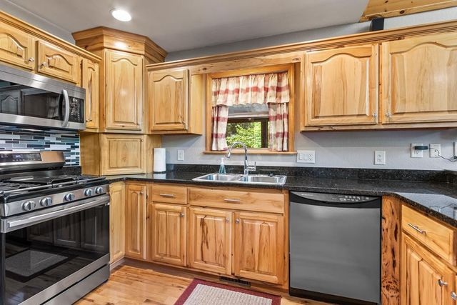 50 Laurel Oak Lane, Murphy, NC 28906