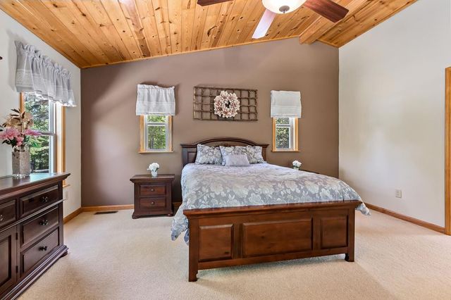 50 Laurel Oak Lane, Murphy, NC 28906