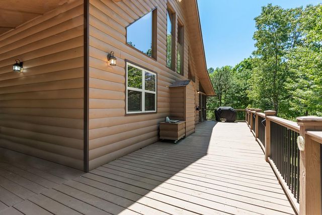 50 Laurel Oak Lane, Murphy, NC 28906
