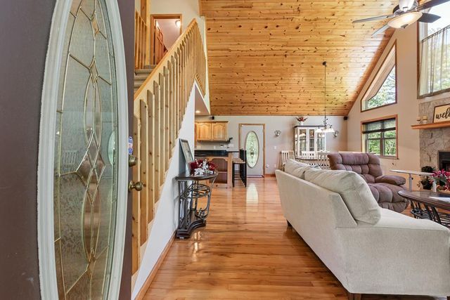50 Laurel Oak Lane, Murphy, NC 28906